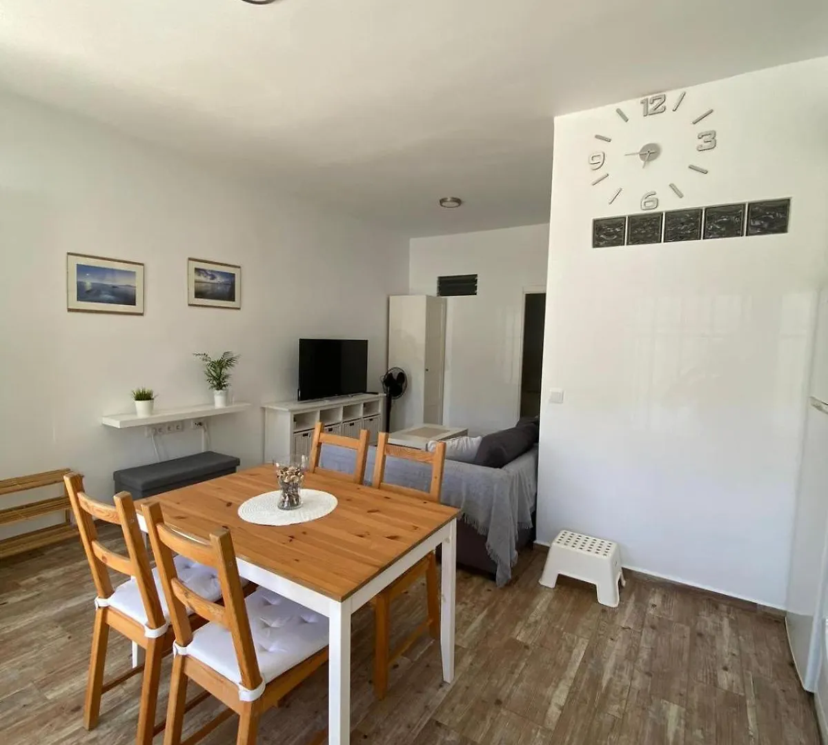Apartamento Los Nogales 2 Habitaciones Tarifa 0*,  Spain